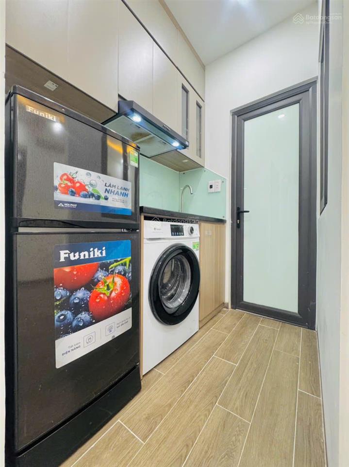 Cho thuê phòng chdv la thành giảng võ 20m2 ban công máy giặt riêng full đồ 5tr5/th