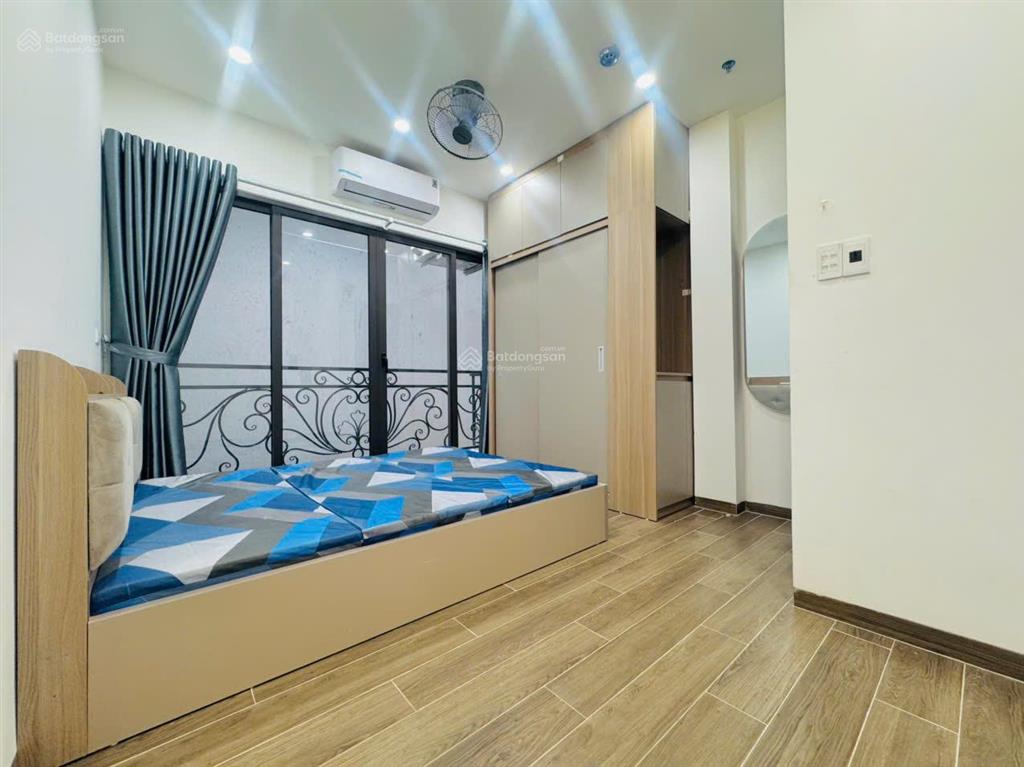 Cho thuê phòng chdv la thành giảng võ 20m2 ban công máy giặt riêng full đồ 5tr5/th