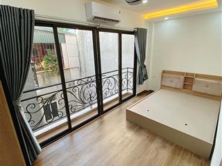 Cho thuê phòng chdv la thành giảng võ 20m2 ban công máy giặt riêng full đồ 5tr5/th