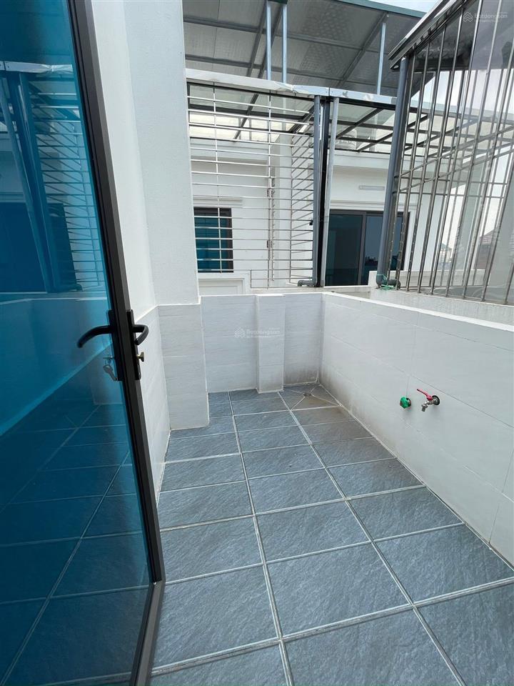 Phú vinh 32m  5 tầng  ô tô đỗ cửa, 4 ngủ full nội thất