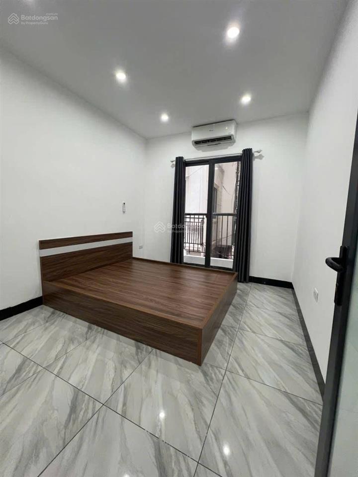 Phú vinh 32m  5 tầng  ô tô đỗ cửa, 4 ngủ full nội thất