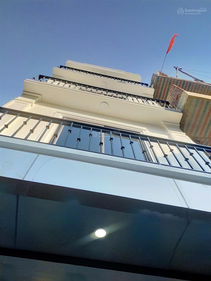 Phú vinh 32m  5 tầng  ô tô đỗ cửa, 4 ngủ full nội thất