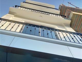 Phú vinh 32m  5 tầng  ô tô đỗ cửa, 4 ngủ full nội thất