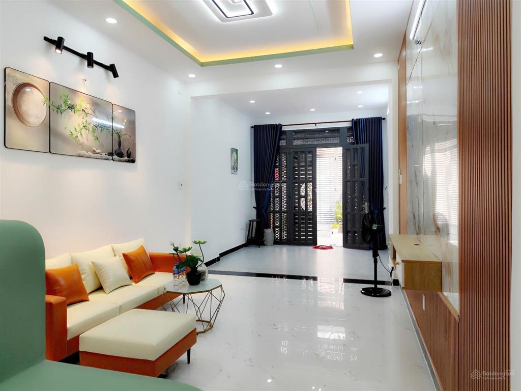 Cho thuê nhà gần bốn xã full nội thất