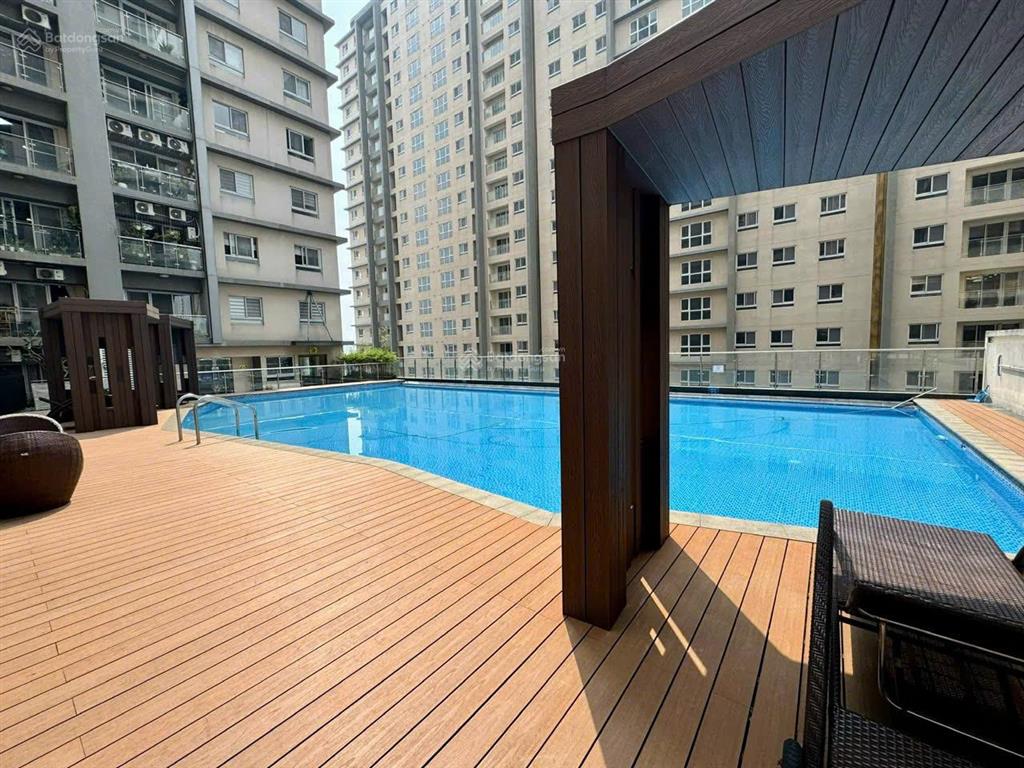 Cần bán căn hộ có sổ cosmo city  2pn chỉ hơn 5 tỷ