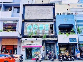 Siêu vị trí  mặt tiền mạc thị bưởi ngay phố nguyễn huệ  dt 5x17,7m  hđt 200tr  giá 60 tỷ