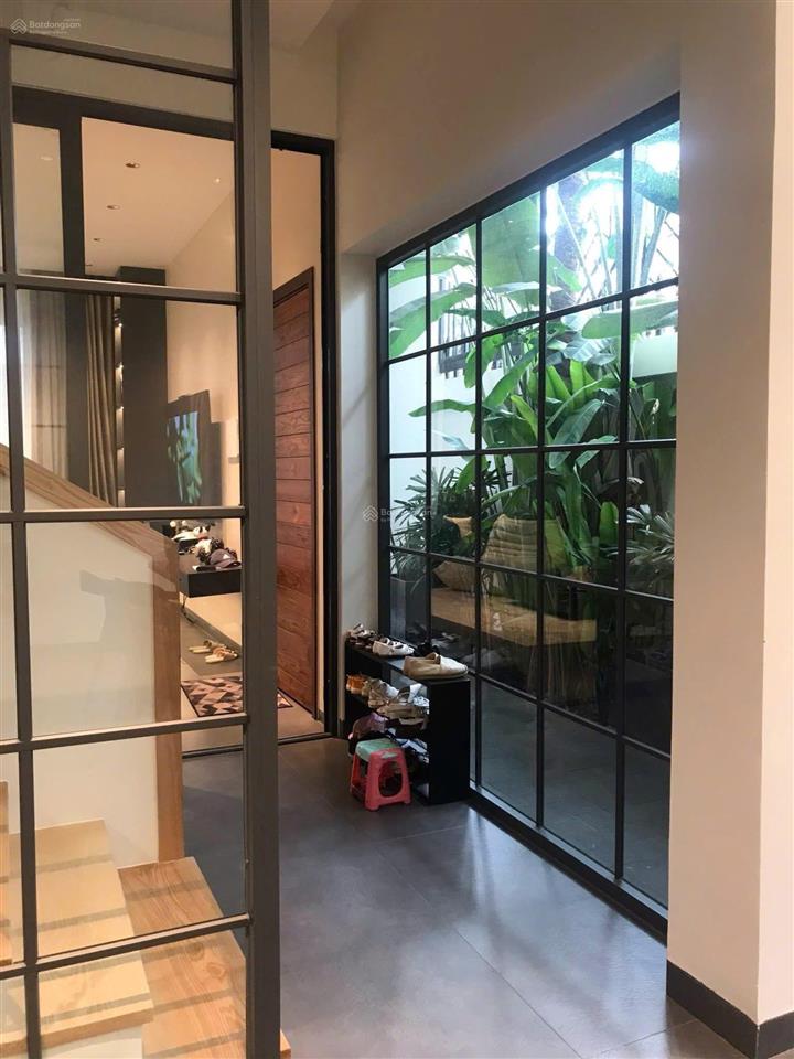 Biệt thự đẹp quốc hương, thảo điền quận 2  dt 7.5x20m  3 tầng  giá 33 tỷ