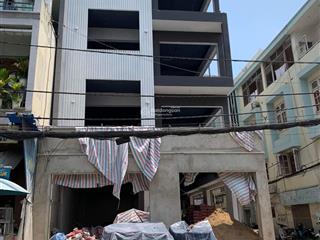 Góc 2 mặt tiền nguyễn cửu vân p. 17 quận bình thạnh. dt 9x20m  5 tầng  hđt 135tr/th. giá 52 tỷ