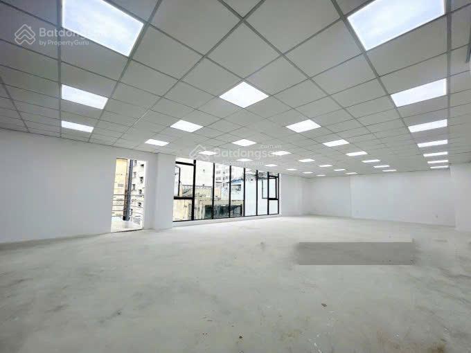 Building góc 2mt nguyễn trãi bến thành quận 1  15x30m  2hầm 10 tầng  hđt 1 tỷ  giá 376 tỷ