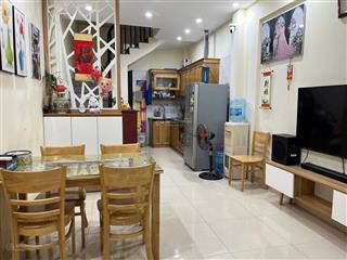 Bán nhà đông ngạc, 42,9 m2, ô tô tránh kinh doanh, 4 tầng, nhỉnh 9 tỷ.