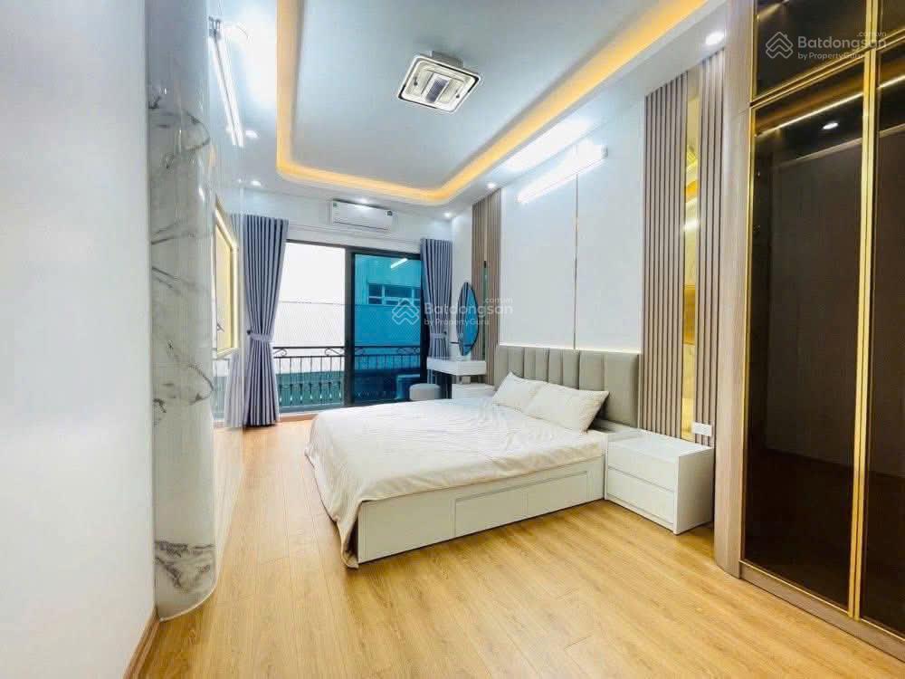 Bán nhả 6 tầng, thang máy siêu hiếm 61.1m2, 15,5 tỷ, đông ngạc, ô tô tránh kinh doanh.