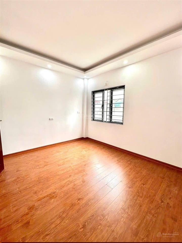 Bán nhà siêu hiếm an dương vương, 7,85 tỷ, 44,9m2, giá tốt ô tô đỗ cổng.