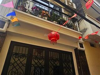 Bán nhà an dương vương, 7,85 tỷ, 45,9m2, chính chủ, ô tô đỗ cổng.