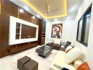 Bán nhà 4 tầng, 33m2, thụy phương, đông ngạc, 5,5 tỷ, ô tô tránh kinh doanh.