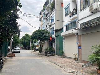 Bán nhà đẹp đông ngạc, đông thắng, 8,7 tỷ, 40,9m2, ô tô tránh kinh doanh đỉnh