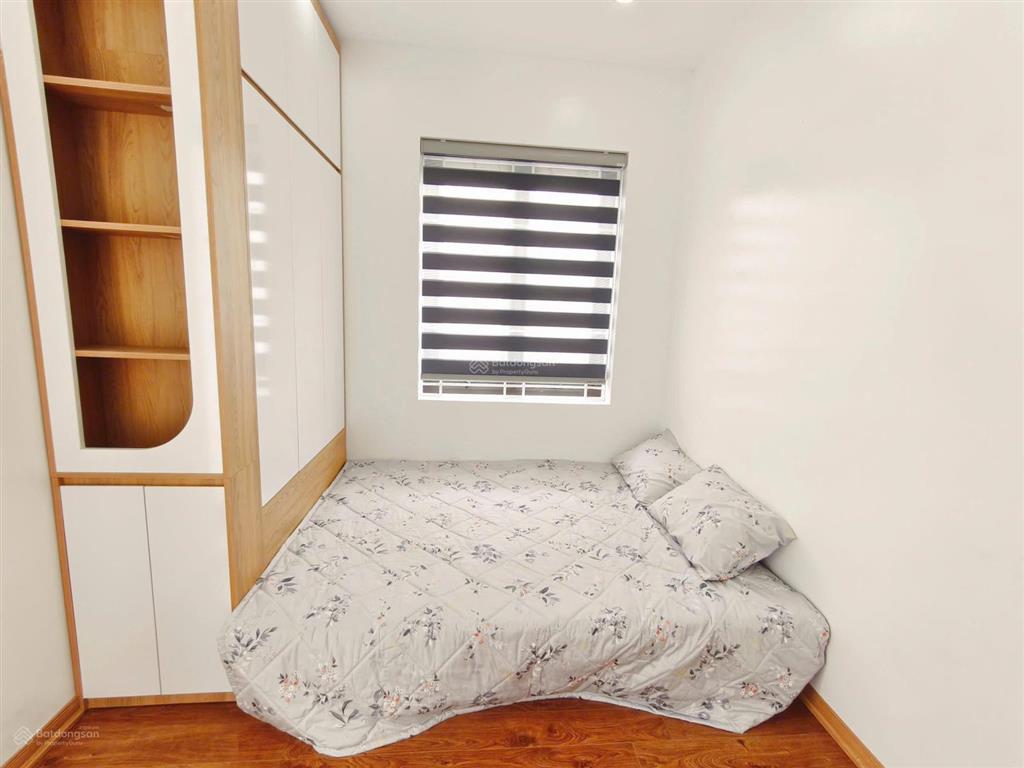 Bán chung cư no6 trần quý kiên tầng đẹp nhất . dt 62m2, đủ đồ em giá 6,15 tỷ . đủ đồ .