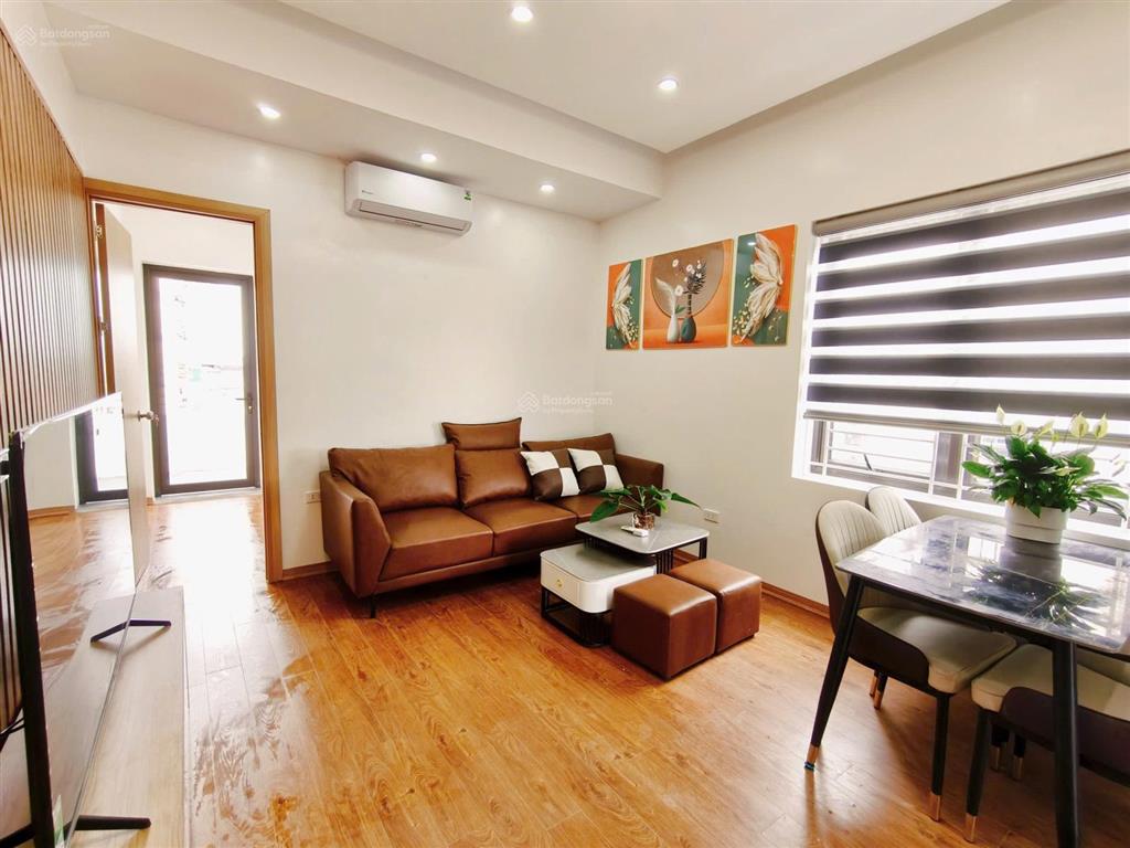 Bán chung cư no6 trần quý kiên tầng đẹp nhất . dt 62m2, đủ đồ em giá 6,15 tỷ . đủ đồ .