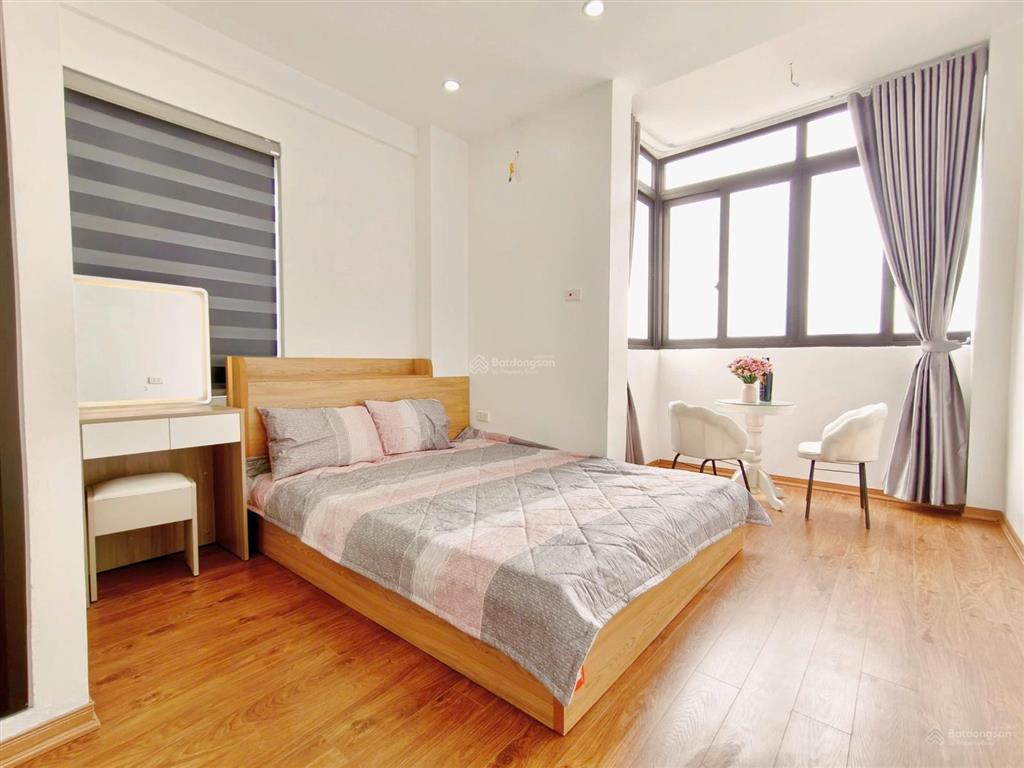 Bán chung cư no6 trần quý kiên tầng đẹp nhất . dt 62m2, đủ đồ em giá 6,15 tỷ . đủ đồ .