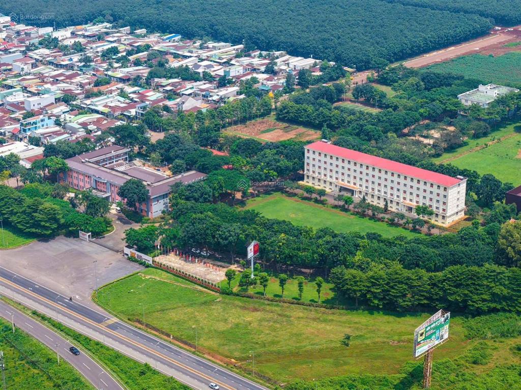 Còn 1 sổ duy nhất mặt tiền đường nhựa  ngay tt dầu giây  chỉ 850tr  shr