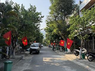 Bán lô đất đường 5m5 suối đá 3 sát ngay biển công viên đại dương vị trí đẹp