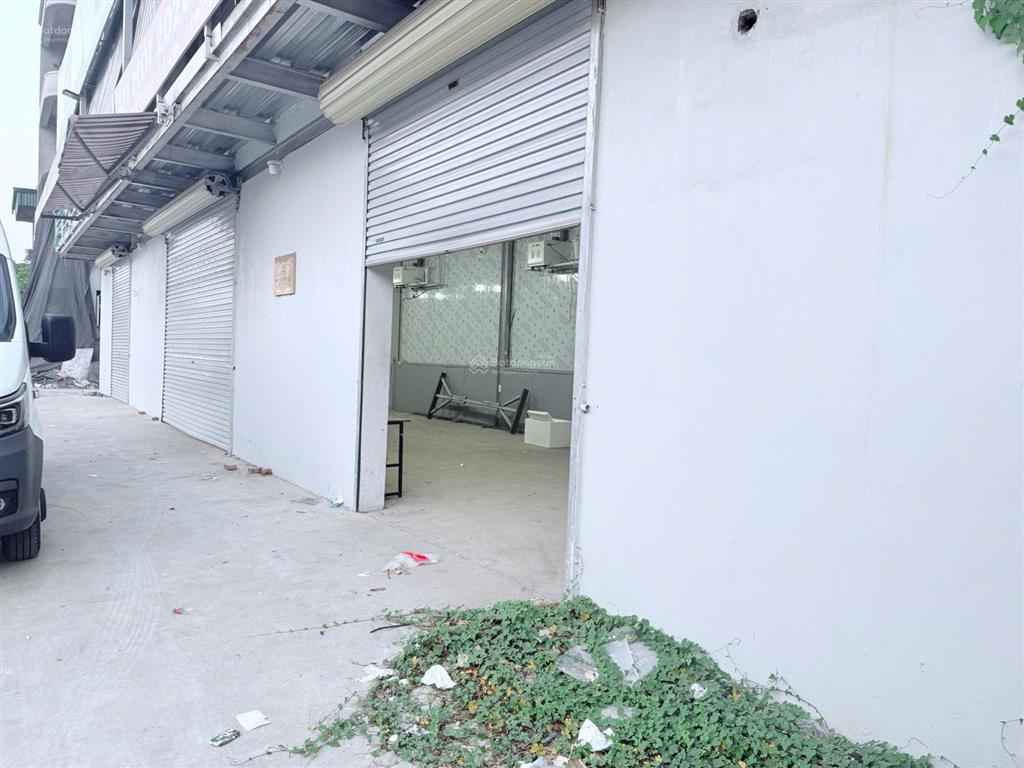 Chính chủ bán kho lạnh công nghệ cao tại long biên, 400 m2, xe container tránh