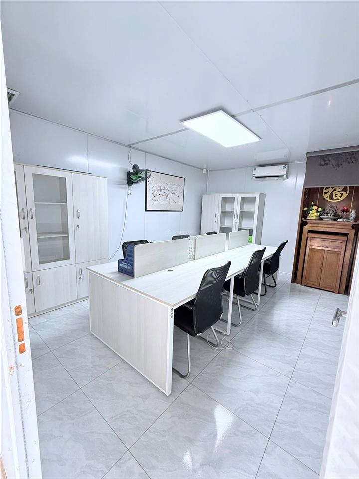 Chính chủ bán kho lạnh công nghệ cao tại long biên, 400 m2, xe container tránh