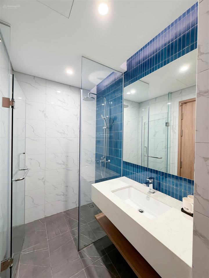 Cần bán nhanh căn hộ studio icon40 hạ long view nhạc nước, giá ưu đãi 1,74 tỷ bao 5% ra sổ