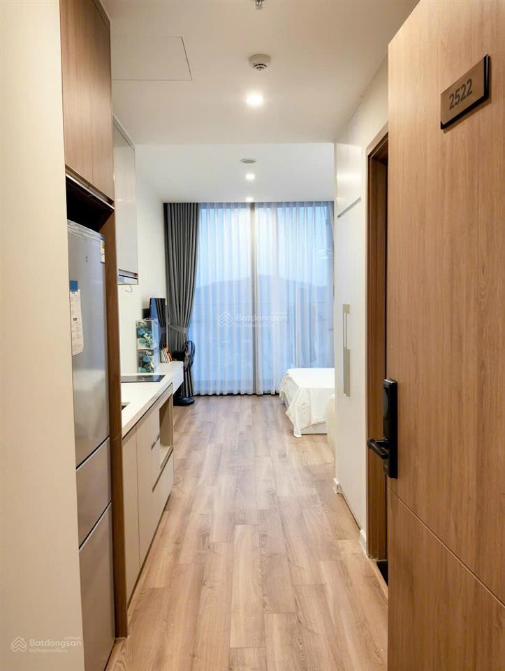 Cần bán nhanh căn hộ studio icon40 hạ long view nhạc nước, giá ưu đãi 1,74 tỷ bao 5% ra sổ
