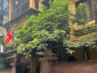 Bt liễu giaiba đình, 10m ra phố, kinh doanh sầm uất dt 200tr/th. ô tô tránh, 130m2x4txmt11m 77 tỷ