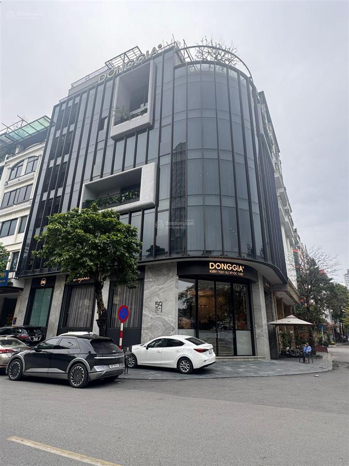 Mặt phố thuỵ khuê  tây hồ, nhàc4 bán đất 200m2 mt 10m nở hậu giá 93tỷ. qh ổn định, 100m ra hồ tây