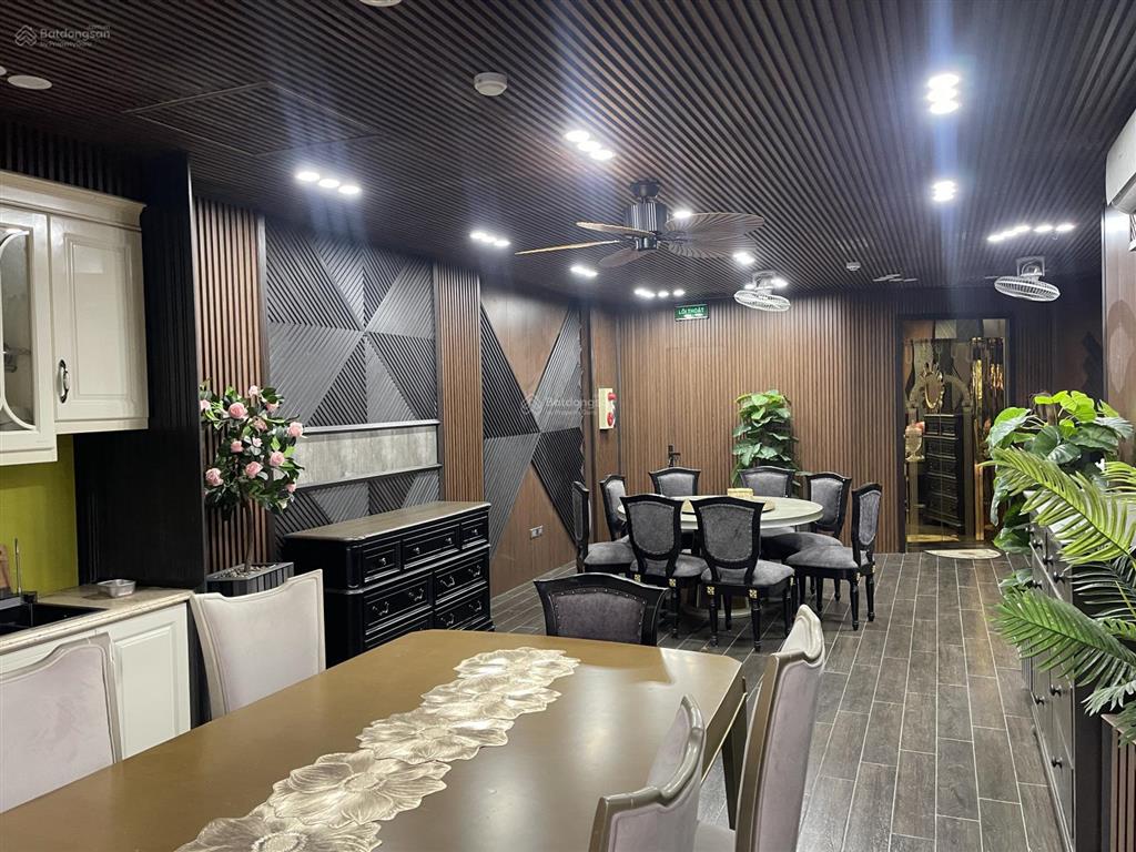 Shophouse mặt phố kđt mới văn phú  hà đông. 130m2x9txmt11m giá 75tỷ, thông sàn, thang máy. 2 thoág