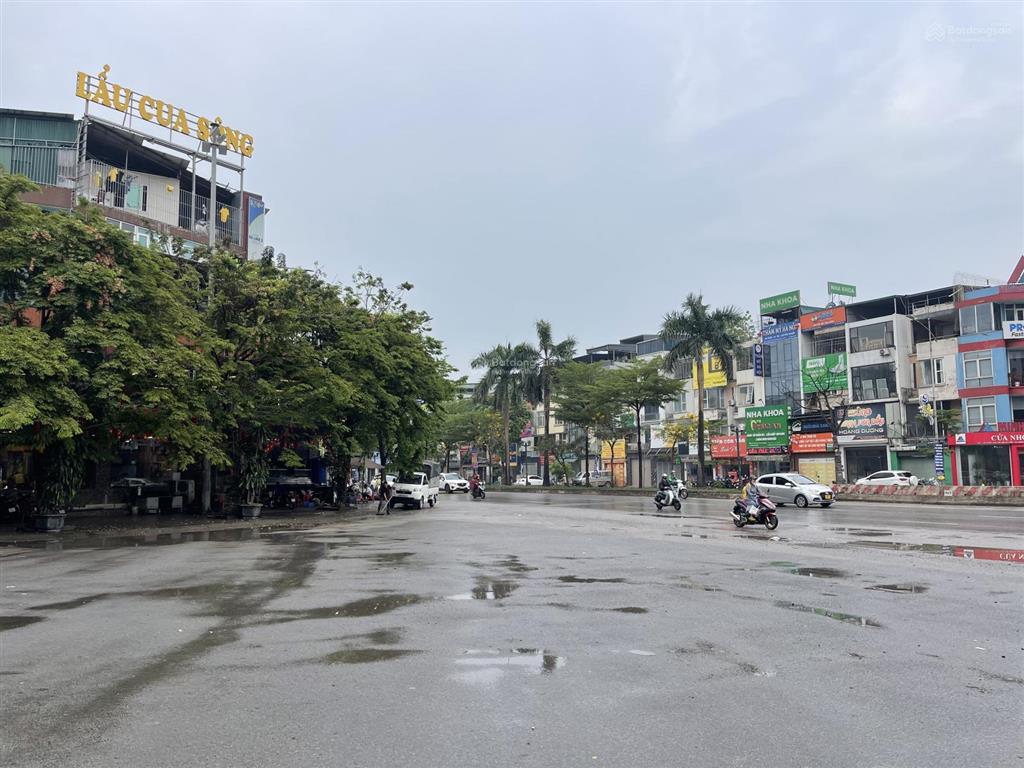 Shophouse mặt phố kđt mới văn phú  hà đông. 130m2x9txmt11m giá 75tỷ, thông sàn, thang máy. 2 thoág