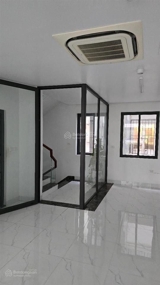 Liền kề hapulico  nguyễn tuân 100m2x6txmt 7,5m giá 55 tỷ, ô tô dừng đỗ, có hầm, ở hoặc làm vp đẹp