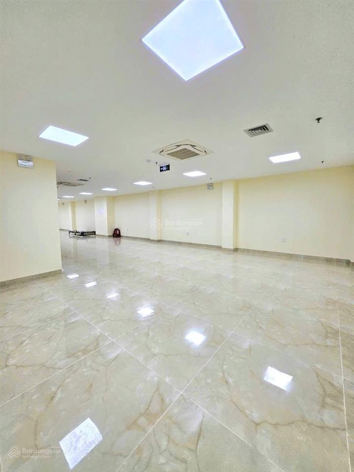 Toà building mặt phố lạc long quântây hồ, 250m2x10txmt8m giá 165tỷ. thông sàn, có pccc hoàn công