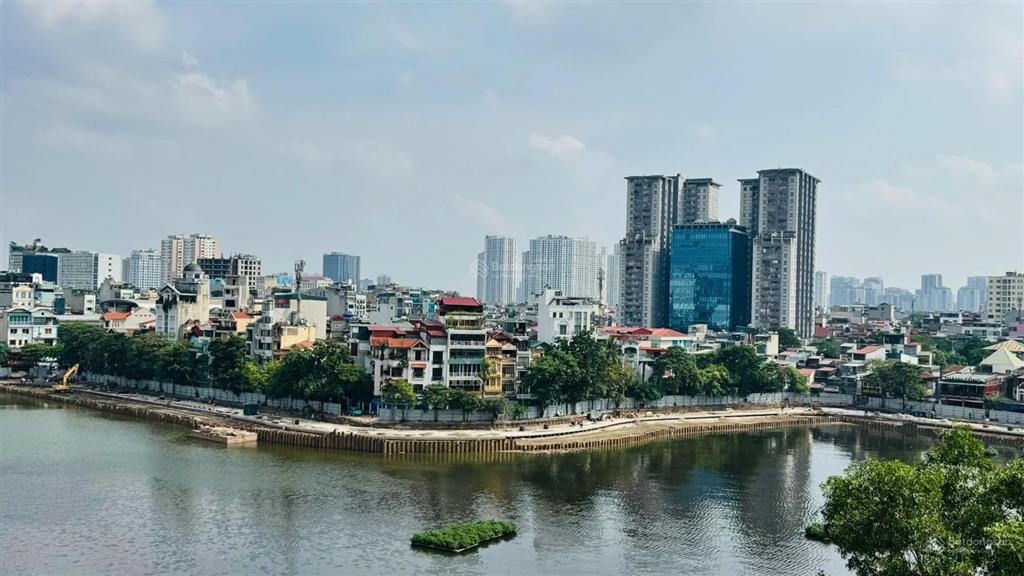 Mp mai anh tuấn view hồ hoàng cầu, 2 thoáng, mặt sau ô tô tránh vỉa hè. 310m2 4t mt 10m giá 169 tỷ