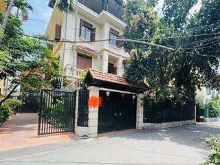Bt quảng khánh  tây hồ, 210m2 4t 75tỷ, ô tô tránh, 20m ra hồ tây lộng gió, yên tĩnh, hưởng thụ