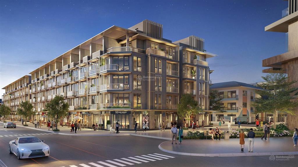 Shophouse mỗ lao  trung văn  mặt phố  view hồ  6 tầng 80m2 x 6t x mt 5m giá 30,5 tỷ cực hiếm