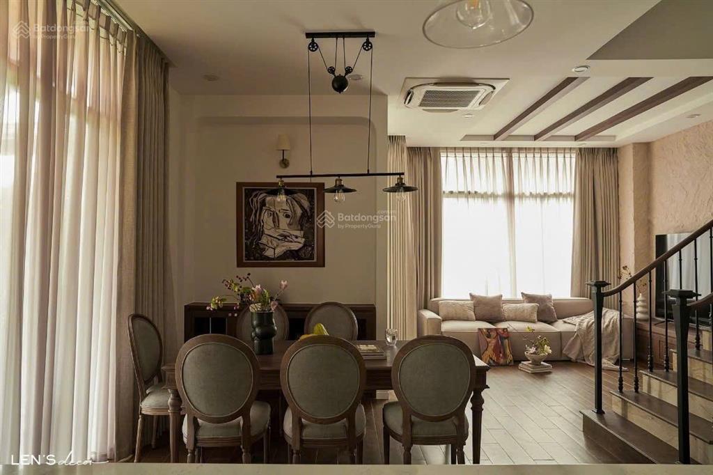 Mp vũ phạm hàm  cầu giấy 150m2 x 7t mt~6m giá 100 tỷ. dt 200tr/th, vỉa hè 10m ô tô dừng đỗ, hiếm