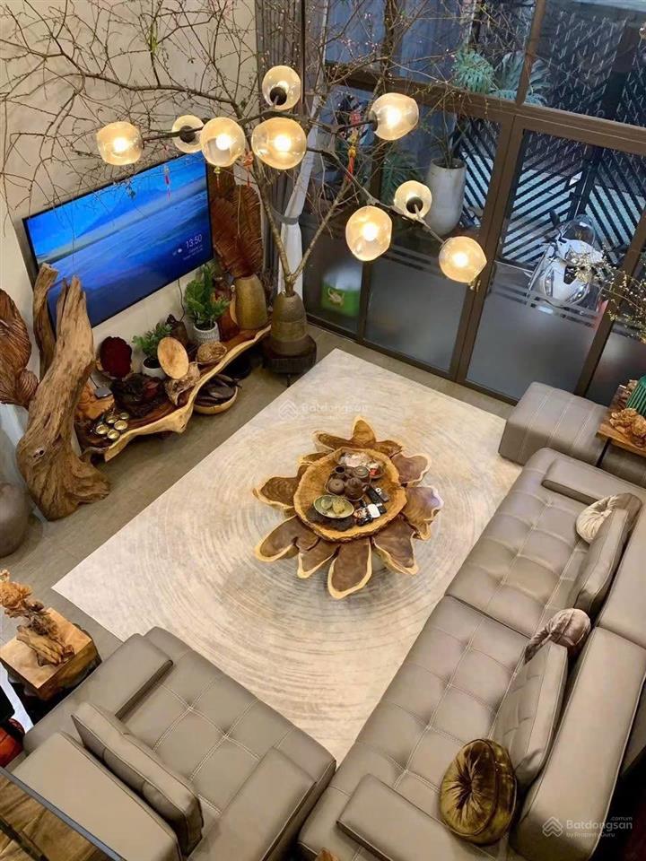 Chính chủ bán nhà phố lò đúc, phân lô ôtô, 74m2 4 tầng mt 4m giá 16,5tỷ. thoáng trước sau, không qh