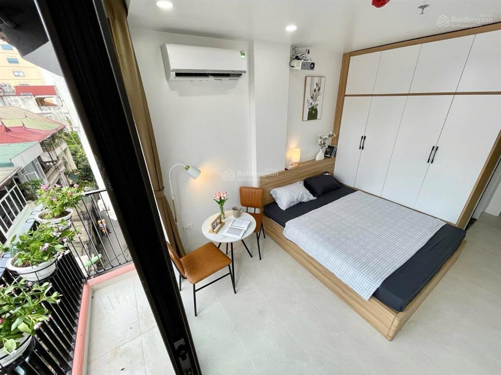 Bán ks phố nguyễn đình thi  tây hồ. 220m2 x 5t mt 10m giá 85 tỷ. dt 180tr/th, 20m ra hồ tây, hiếm