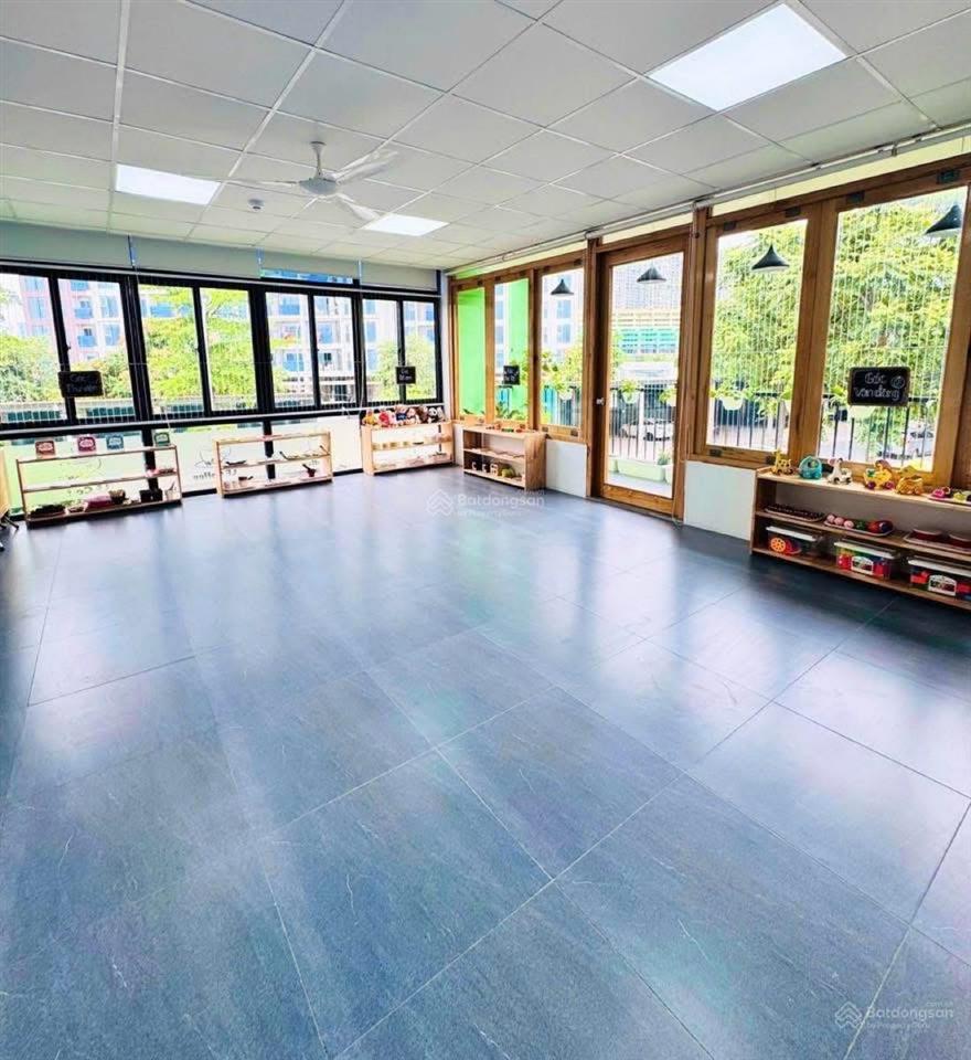 Bt lô góc an khánh, 135m2 5t giá 42 tỷ, kđtm mặt phố lê trọng tấn vành đai 3.5 dòng tiền 45tr/tháng