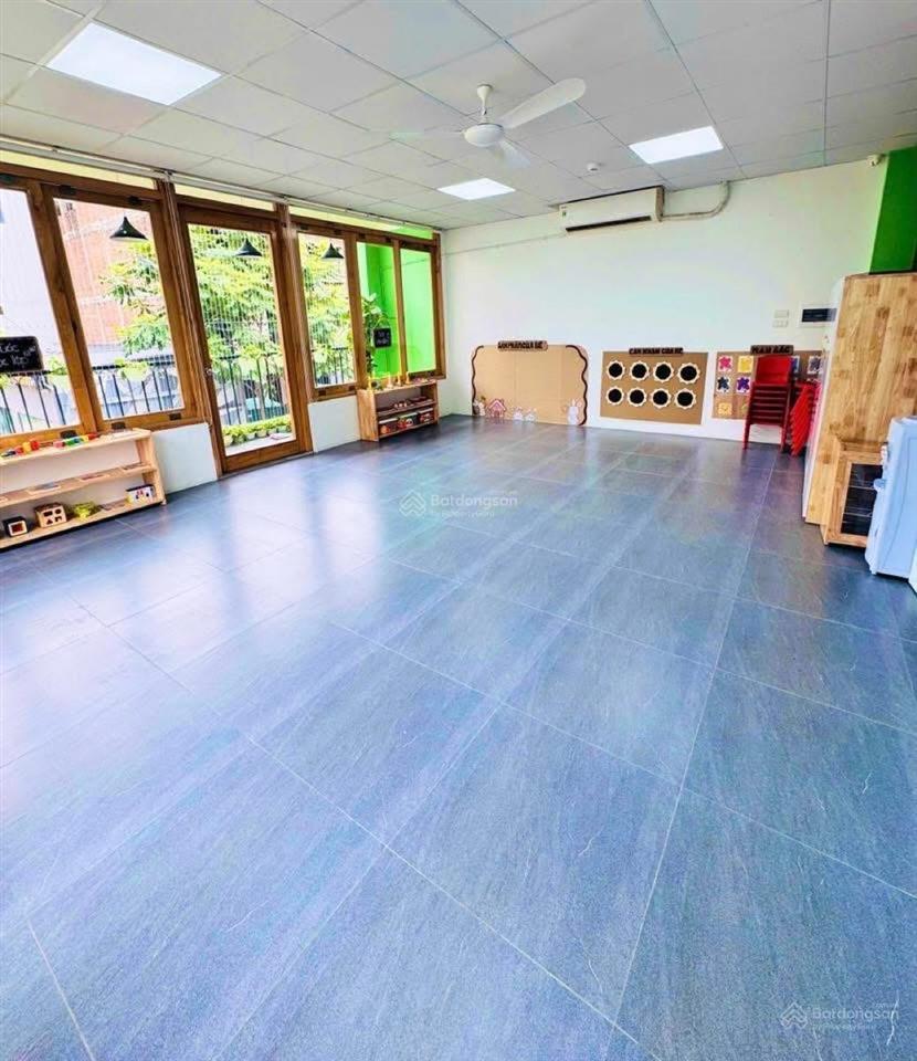 Bt lô góc an khánh, 135m2 5t giá 42 tỷ, kđtm mặt phố lê trọng tấn vành đai 3.5 dòng tiền 45tr/tháng