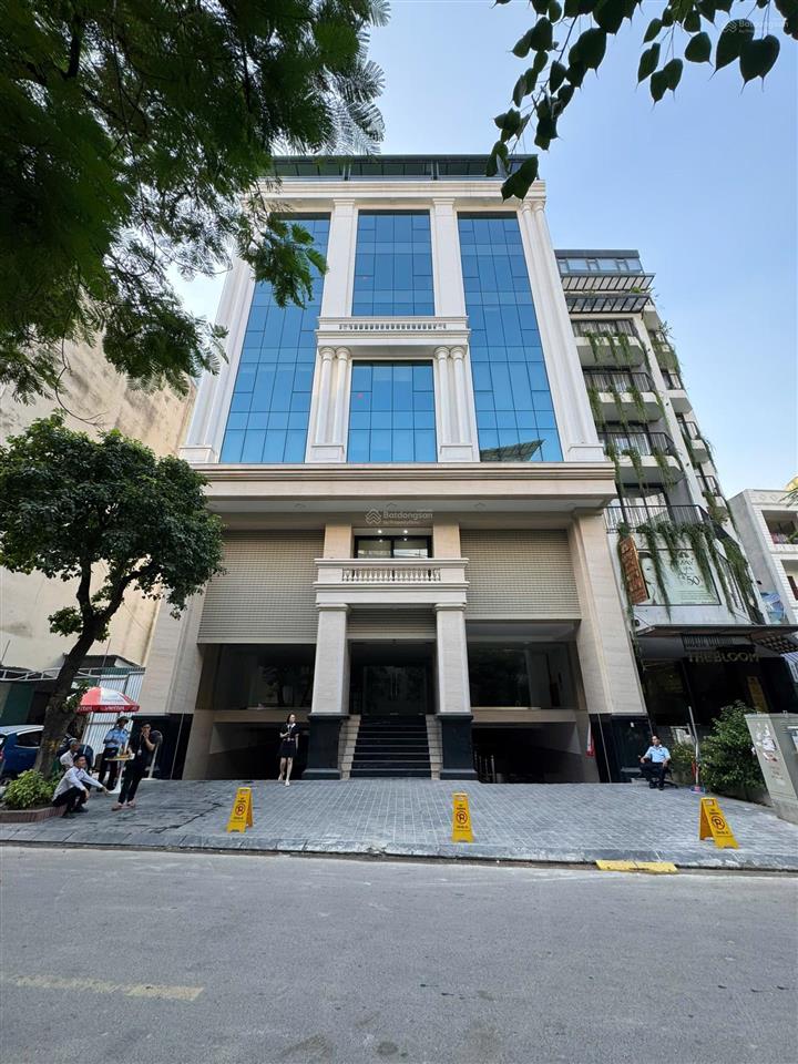 Bán đất gần mp trần quốc toản, otô tránh 500m2 mt 14m giá 355 tỷ,1 sổ lâu dài, xây building, tòa ks