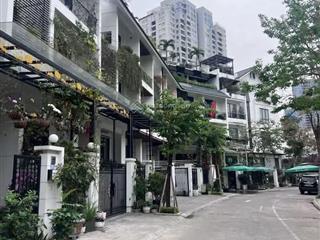 Bán lk mạc thái tổ  cầu giấy  165m2 5t giá 55 tỷ  ở hoặc làm vp  view công viên  ô tô dừng đỗ