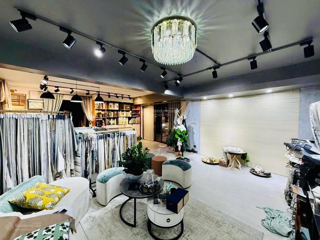 Bán nhà mp nguyễn lân, thanh xuân, lô góc 90m2 5t mt 11,8m giá 33 tỷ, qh ổn định vỉa hè rộng, hiếm