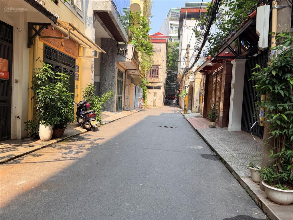 Bán nhà mp nguyễn viết xuân  thanh xuân. 130m2 6t mt 5.4m giá 43.9tỷ  qh ổn định  2 thoáng, hiếm
