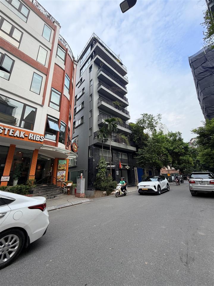 Bán nhà mp 52 tô ngọc vân  tây hồ, 140m2 7t mt 7m giá 91.8tỷ. dt 120tr/th, view hồ tây. qh ổn định