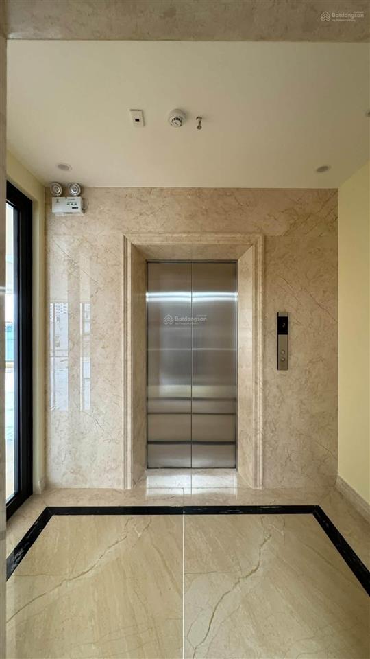 Building mp nguyễn thị định  hoàng ngân, 215m2 10t mt 12m giá 195tỷ, bên t3 thuê 400tr/th,2 thoáng