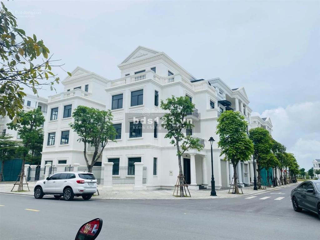 Cho thuê căn biệt thự 198m2 lô góc 2 mặt tiền sb03.01, vinhomes marina cầu rào