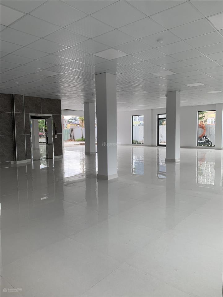 Cho thuê nhà lô góc mặt đường lê hồng phong, ngô quyền, hải phòng